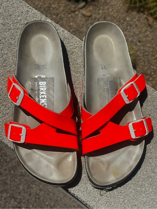 Birkenstock Shoes - Birkenstock Arizona Neon Orange Patent Leather Two-Strap Sandals EU 37 US 6-6.5